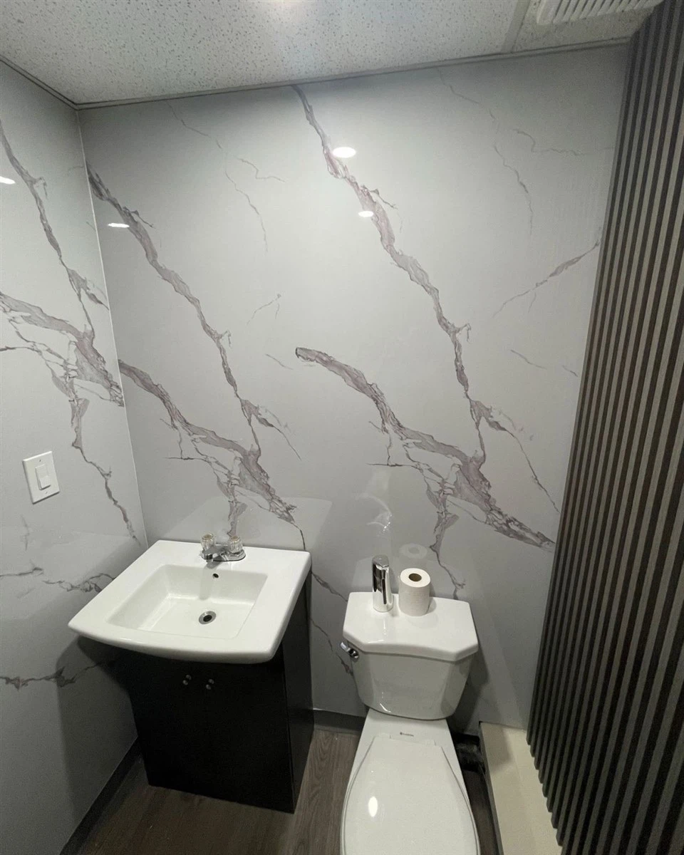 Können 3D-UV-Marmorplatten in Automobilinterieurs verwendet werden?